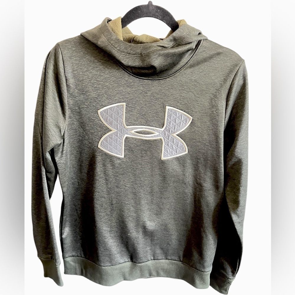 Under Armour hoodie